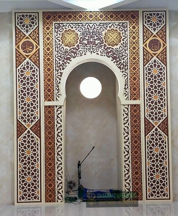 Ornamen Mihrab Masjid